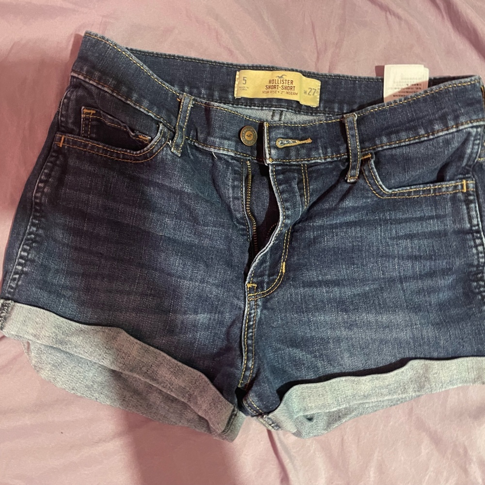 Size 5 Hollister Jean shorts